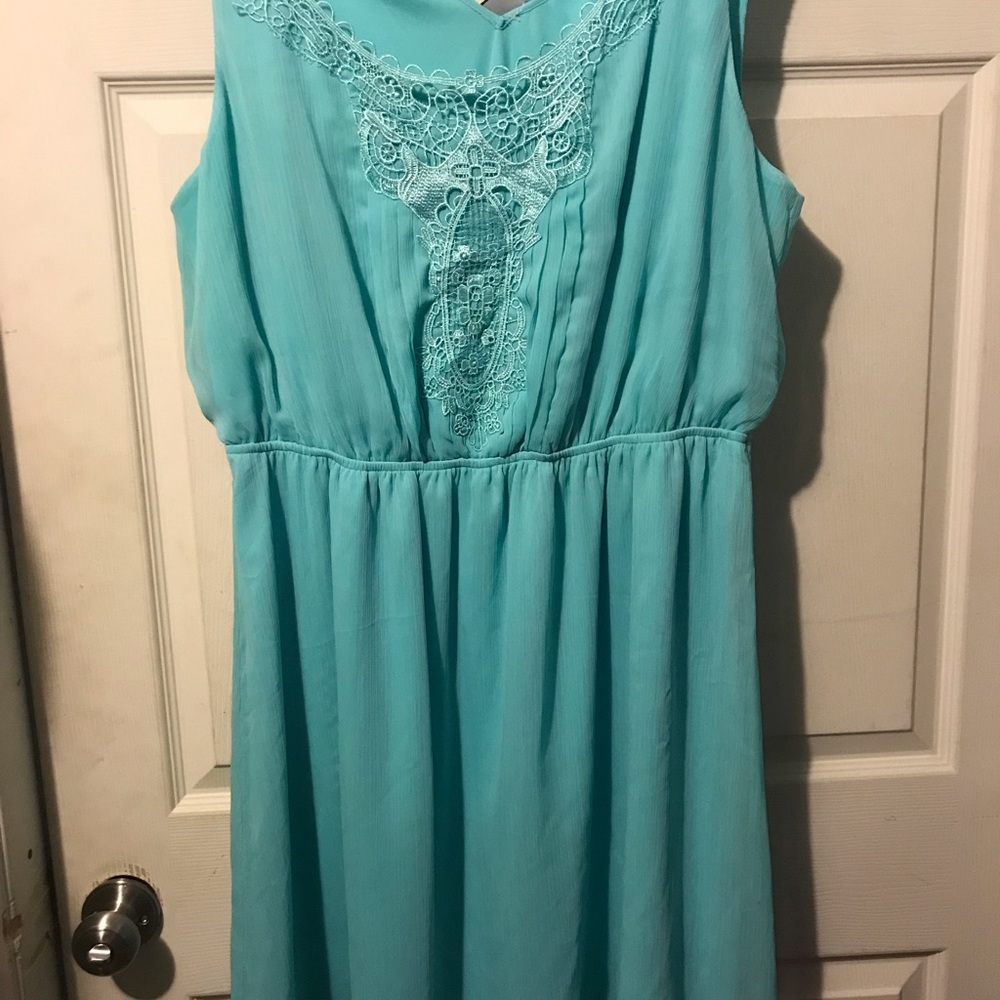 Plus dress fits like 2x